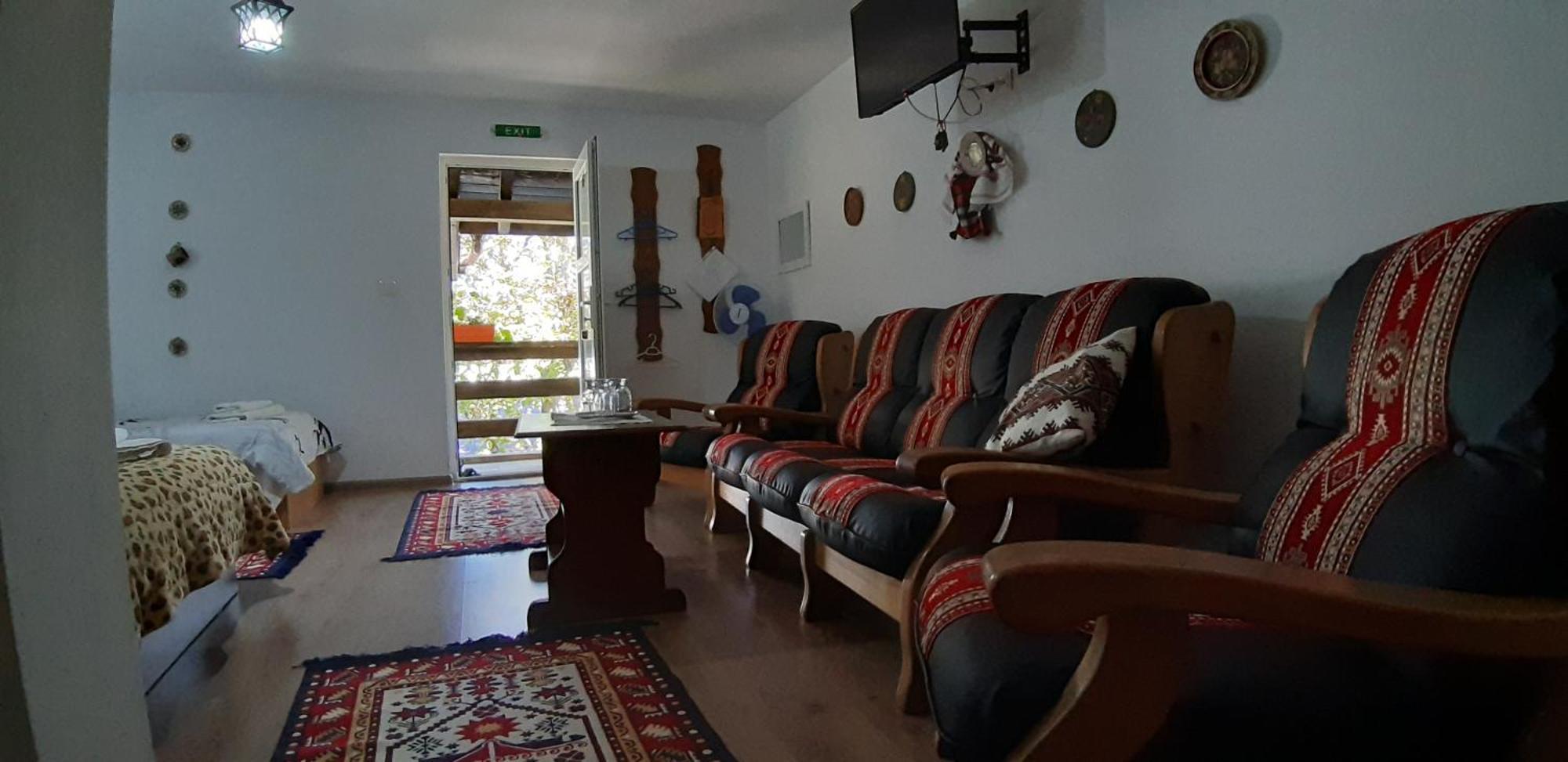 Pensiunea Casa Godja Văleni Rum bild